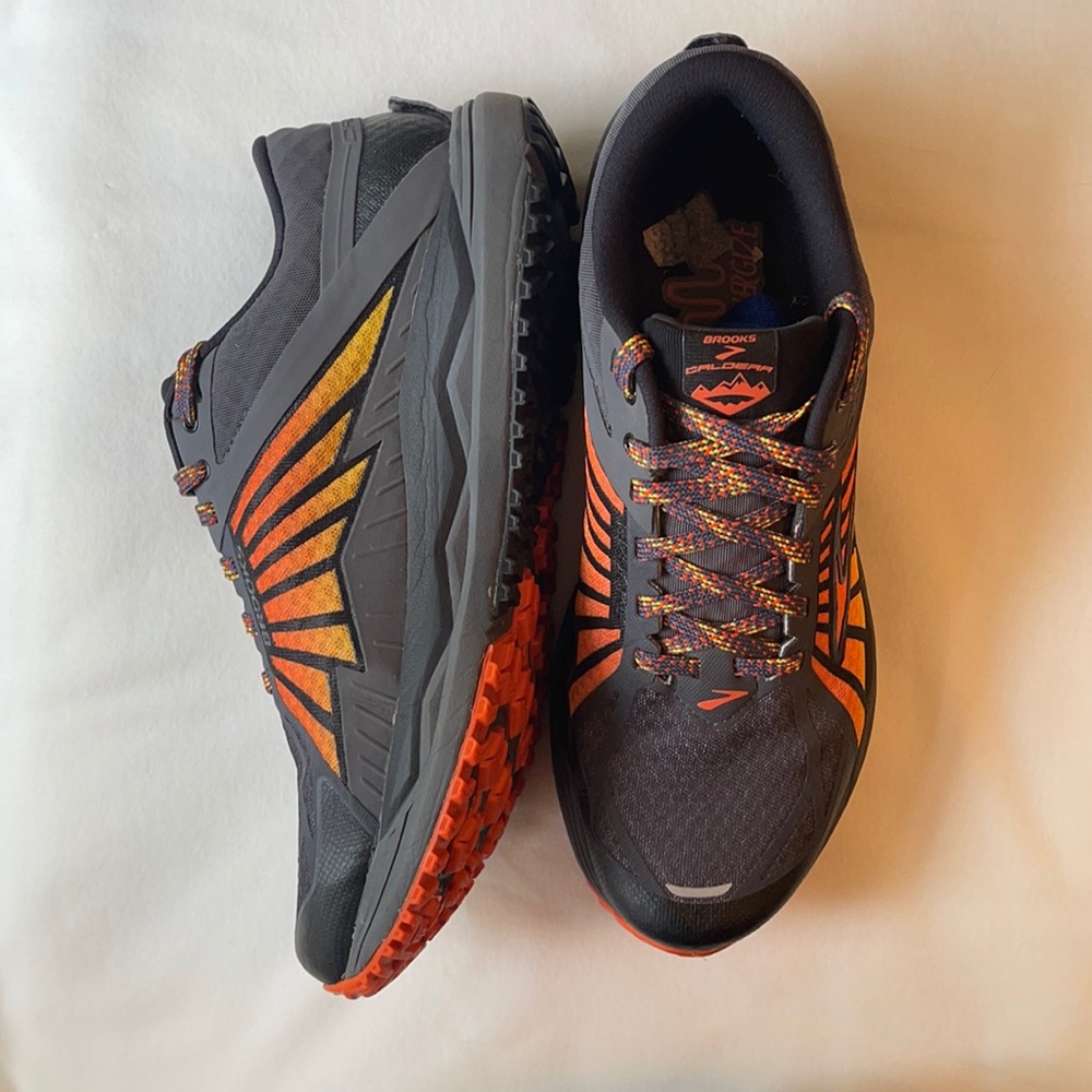Brooks Trail Running Shoes - Mens Size 8.5